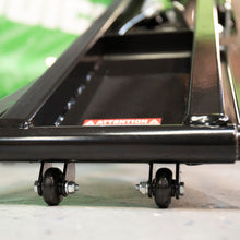 Cargar imagen en el visor de la galería, Elevador de vehículos portátil QuickJack, capacidad de 7000 lb, 110 voltios
