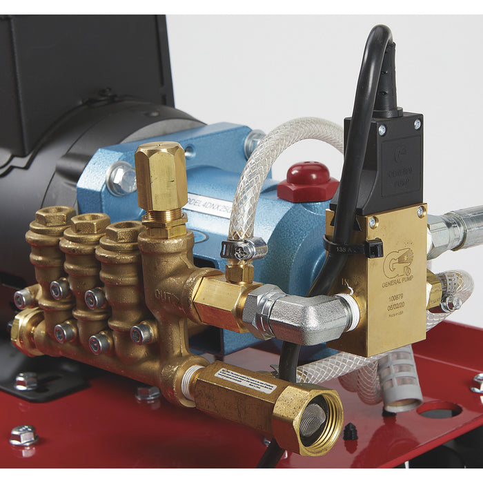 Lavadora a presión eléctrica de vapor húmedo y agua caliente: 2750 PSI, 2,5 GPM, 230 voltios - Northstar