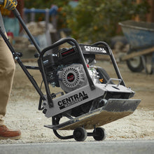 Cargar imagen en el visor de la galería, Placa Compactadora de 7 HP con Kit de Ruedas - Central Machinery
